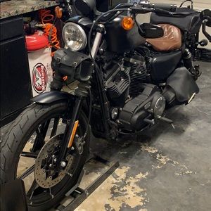 Meet your Posher, Trong